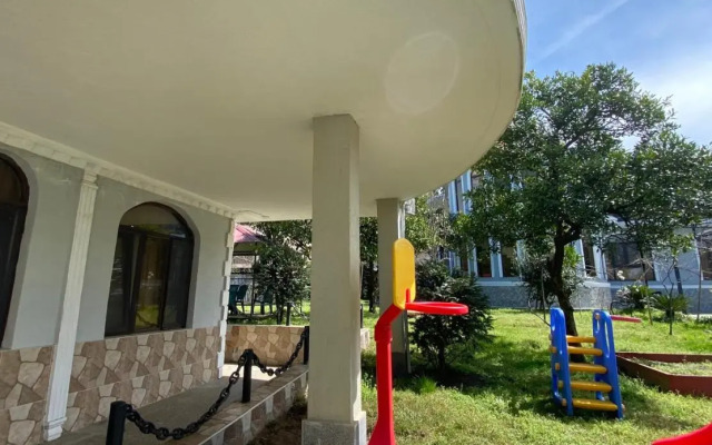 House on Moryakov 51