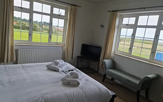 Dormy House Hotel