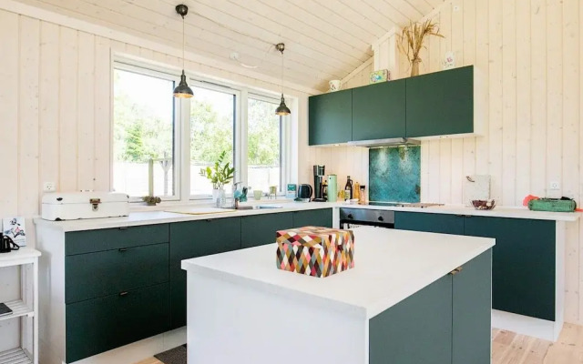 6 Person Holiday Home in Hals