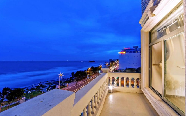 Thu Trang Beachfront Hotel
