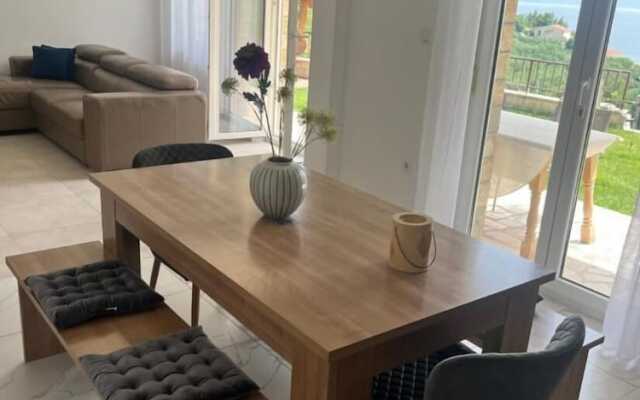 Modern Apartment With Beautiful see View