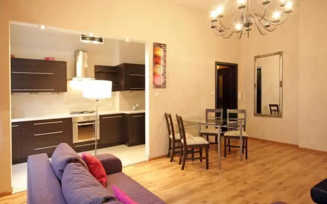 24W Apartments Old Town