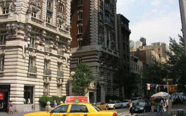 Lincoln Center Apartments