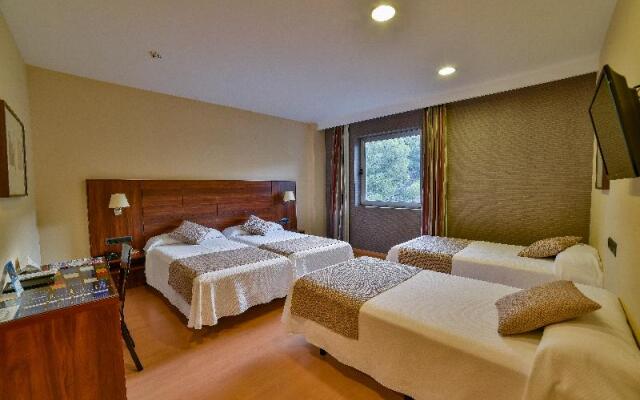 Hotel Sercotel Riscal