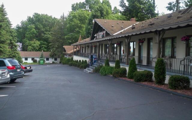 Alpenhaus Motel Queensbury