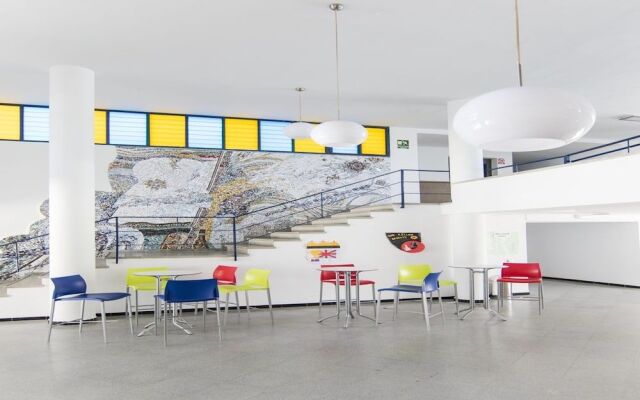 Albergue Inturjoven Constantina - Hostel