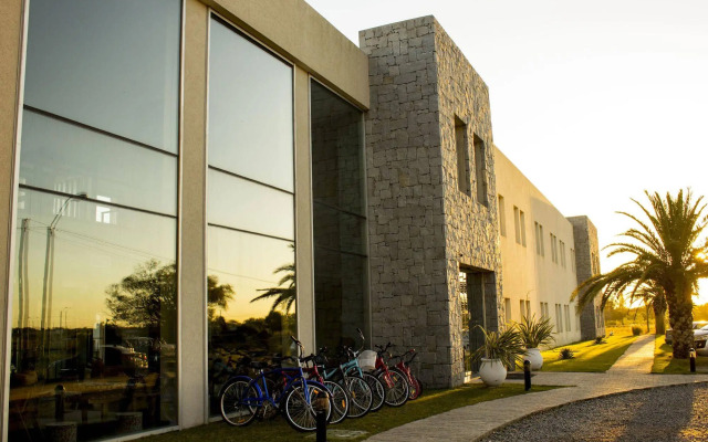 Colonia West Hotel - All Inclusive
