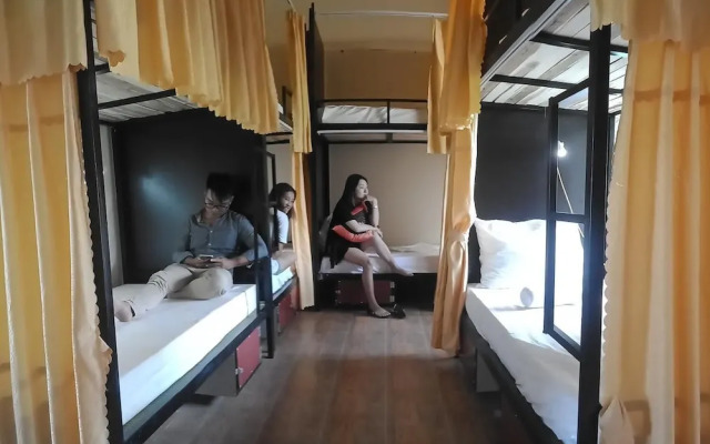 Tam Coc Little river Bungalow