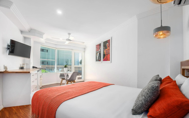 Watermark Resort Caloundra – Guest Rooms – Caloundra