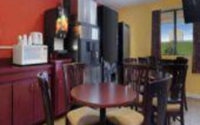 Super 8 Groves/Port Arthur Area