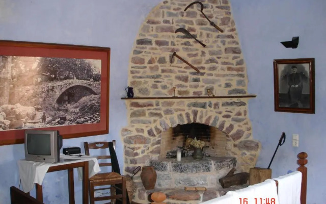 Spilia