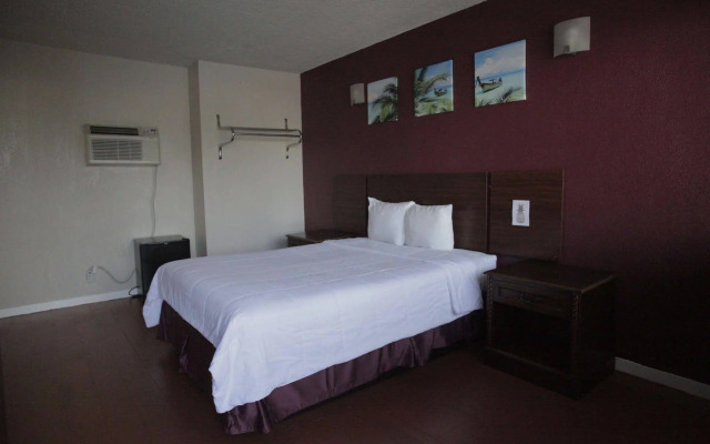 LA Royal Viking Apartments