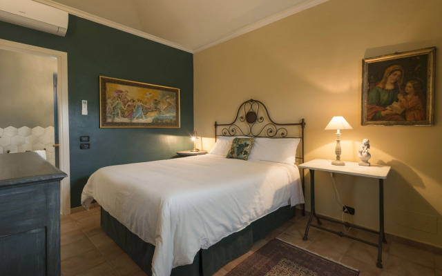 Отель Antico Casale Mattei - Adult only