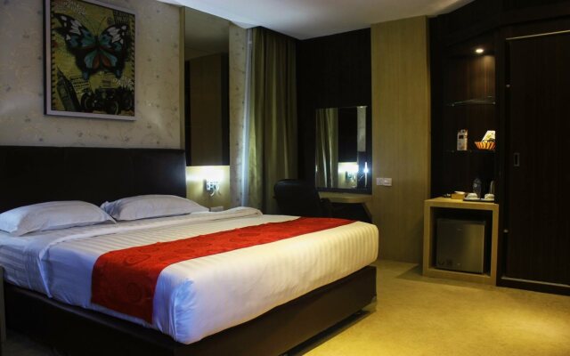 Cardinal Lucky Star Hotel Batam