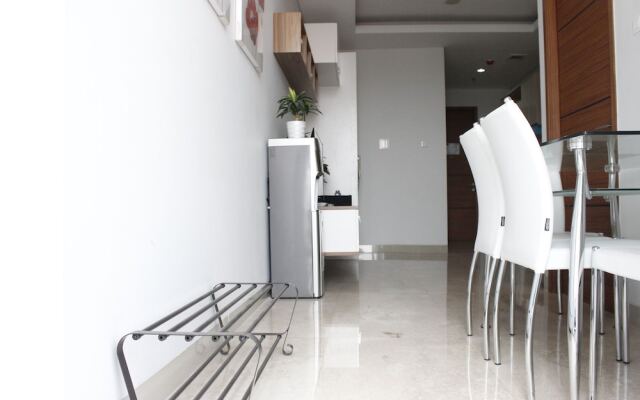 Elegant 2BR @ Dago Suites Apartment near ITB