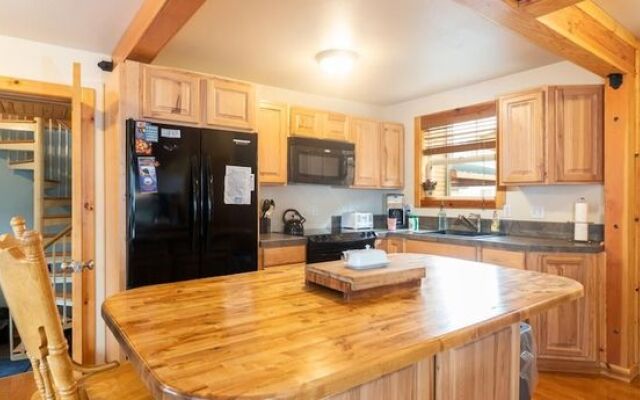 Cedar Lodge at Rockaway