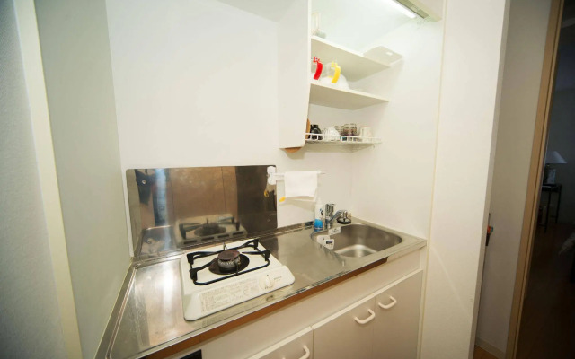 Swiss Kyoto Horikawa West Guesthouse