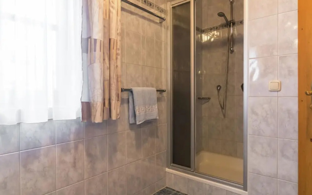 Cozy Chalet With Sauna in Grossarl