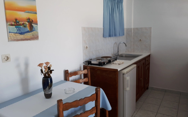 Paradisos Oia