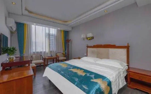 Lufeng Jiali Express Hotel