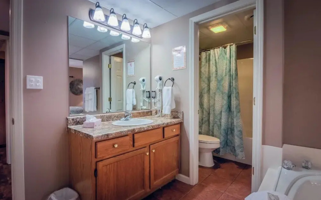 Whispering Pines 412