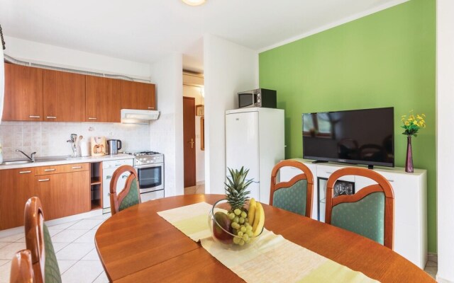 Nice Home in Medulin With Wifi and 3 Bedrooms