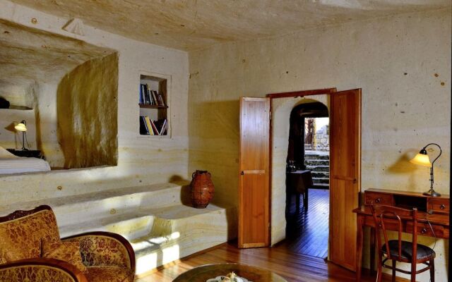Esbelli Evi Cave Hotel