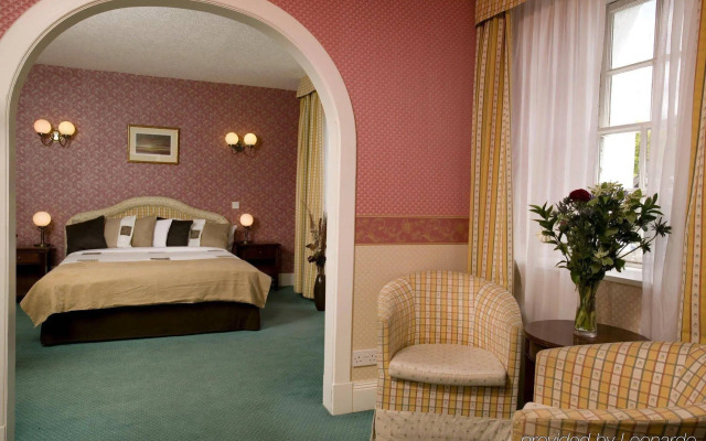 Kenmore Hotel