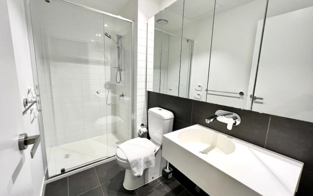 ReadySet Apartments at Manhattan