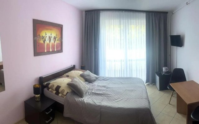 Azalia 30 Pokoje Goscinne , Mielno Azaliowa 30