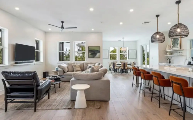 New Windrose House by Brightwild Pool