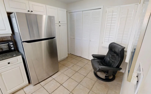 Inlet Reef 205 2 Bedroom Apts by RedAwning