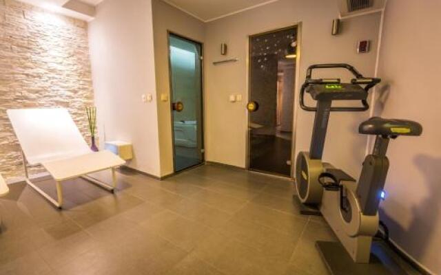 HostGost at BAMS (Private Spa included)