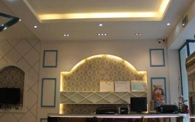 Yangshuo Romantic Hostel
