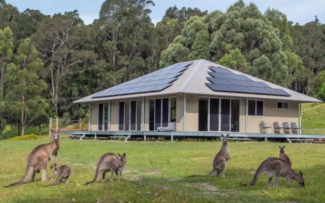 Tanja Lagoon Camp
