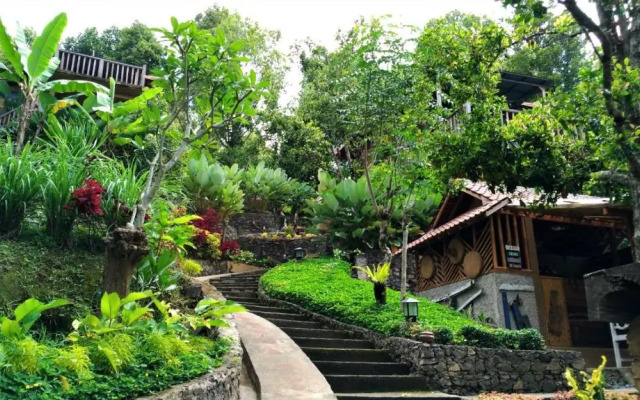Swar Bali Lodge