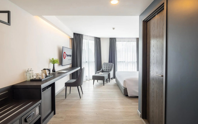 Travelodge Phuket Town