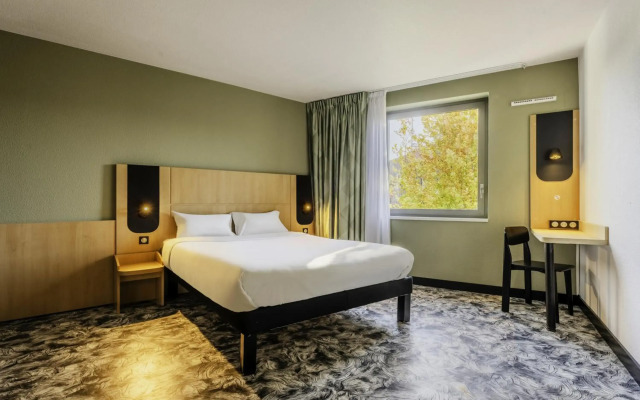 B&B HOTEL Maubeuge Gare