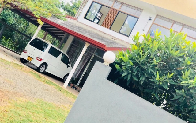 Samanala Resort