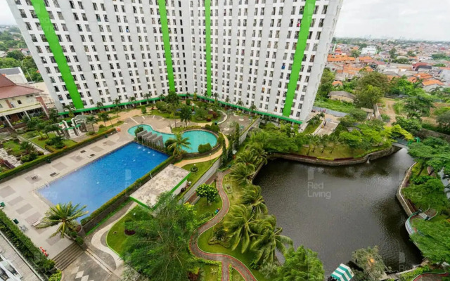 OYO 498 Green Lake View Ciputat