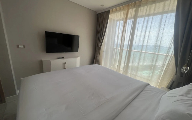 Copacabana Jomtien Beach Condo