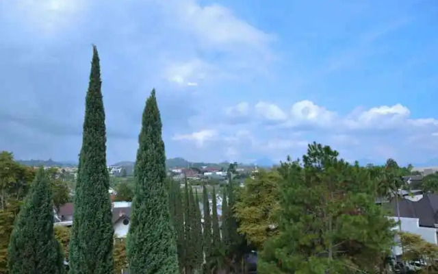 Rumah Kuning Bandung