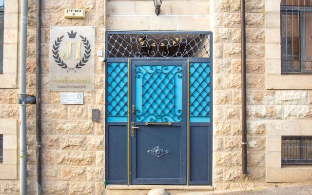 Albi Boutique Hotel