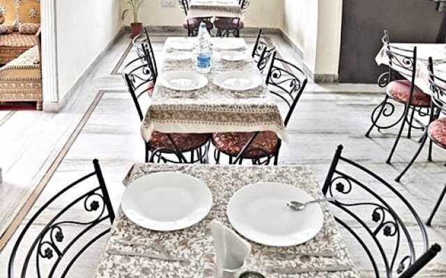 Hotel Abhay Haveli Jaipur