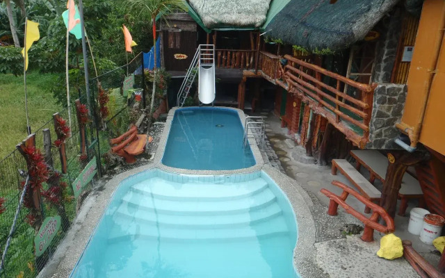 818 Resort