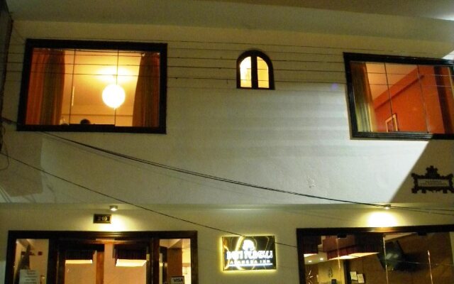 Inti Punku Alameda Inn