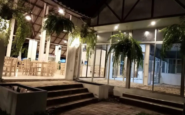 Kipbox Hotel Trang