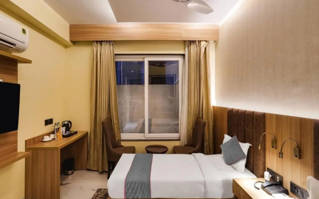 Hotel Luxury Villa Near Delhi Airport