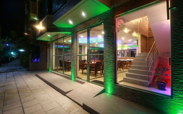 Season Holidays at Hulhumale Hotel
