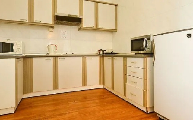 Jetty Suites Apartments